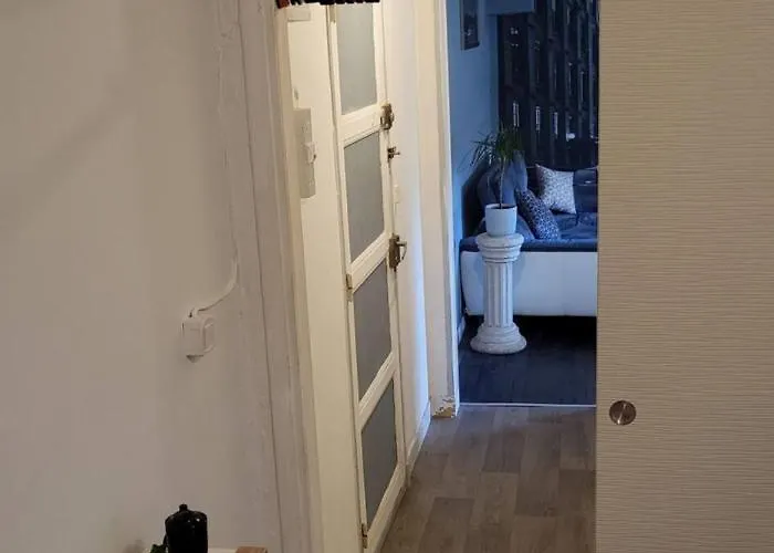 T2 Cosy Autonome H24 Parking Privé Attenant Tv 165cm Netflix Wi-fi Au Rez-de-chaussée Apartment *